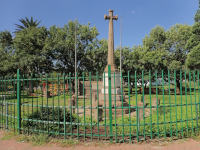 The enclosed and protected Memorial (Photo: 2025)