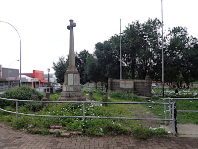 2022 photo of The World War One Memorial Cross in Estcourt 